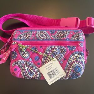 BNWT Retired Vera Bradley “Boysenberry” Travel Belt Bag